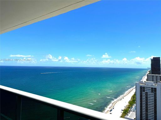 1830 S Ocean Dr # 3303, Hallandale Beach FL 33009
