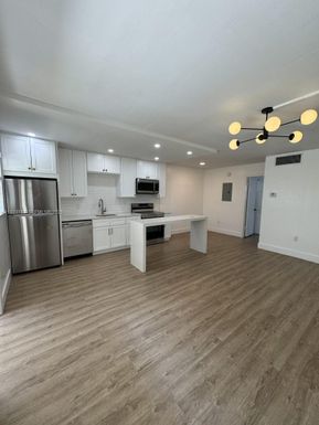 1720 Cleveland St # 110w, Hollywood FL 33020