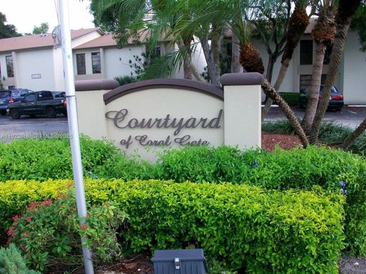 5494 Courtyard Dr # 5494, Margate FL 33063