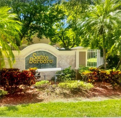 8525 SW 214th Ter, Cutler Bay FL 33189