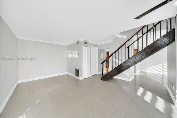 6864 SW 114th Pl # G61, Miami FL 33173