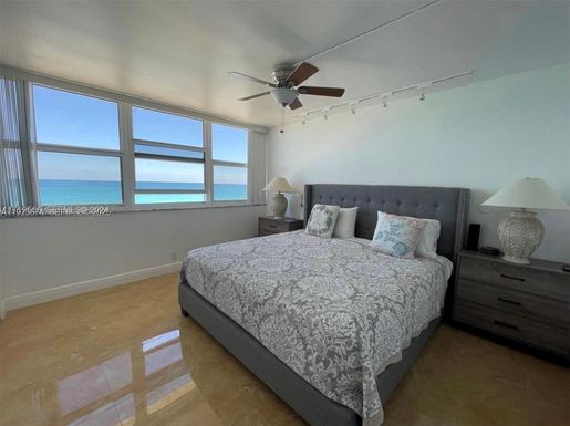 1890 S Ocean Dr # 702, Hallandale Beach FL 33009