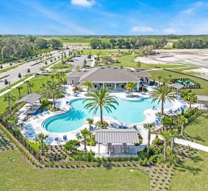 1817 WALNUT CREEK DR, Kissimmee FL 34744