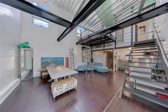 305 Jefferson Ave # 5, Miami Beach FL 33139