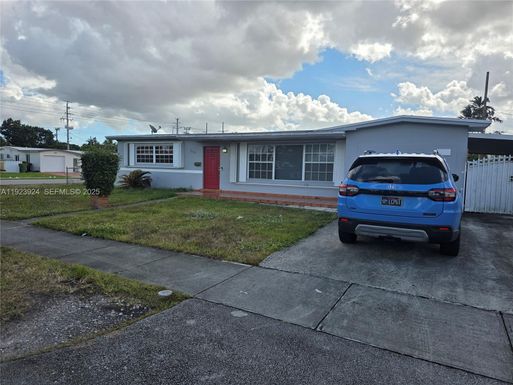 1560 W 53rd Ter # 1560, Hialeah FL 33012