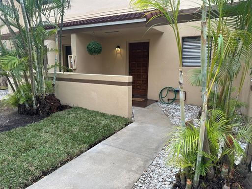 6346 SW 136th Ct # H, Miami FL 33183