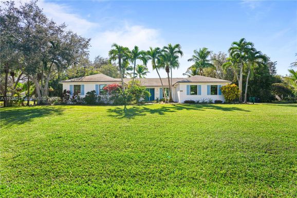 7600 SW 164th St, Palmetto Bay FL 33157