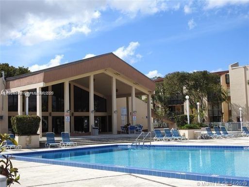 14321 N Kendall Dr # 210F, Miami FL 33186
