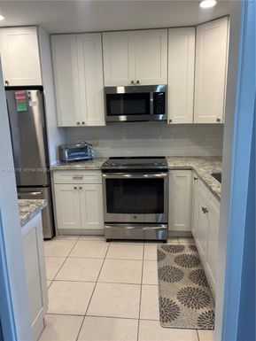 2900 N Palm Aire Dr # 409, Pompano Beach FL 33069