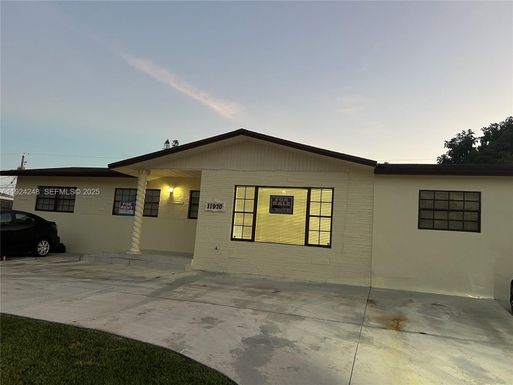 11970 SW 174th St, Miami FL 33177