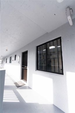 5300 W 21st Ct # 311, Hialeah FL 33016