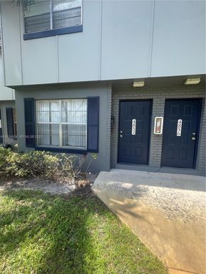 4852 NW 9th dr # 4852, Plantation FL 33317