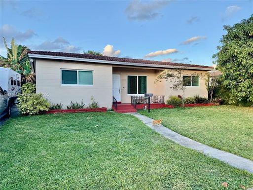 1121 NE 154th Ter, North Miami Beach FL 33162