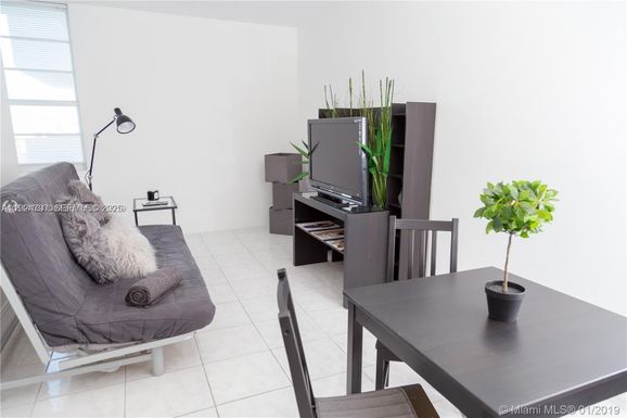 100 LINCOLN RD # 1216, Miami Beach FL 33139