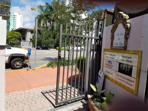 1239 Alton Rd, Miami Beach FL 33139