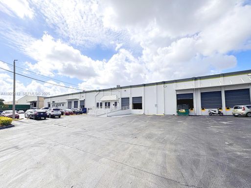 1950 NW 70th Ave # 1970, Miami FL 33126