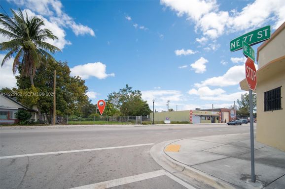 7635 NE 2nd Ave, Miami FL 33138