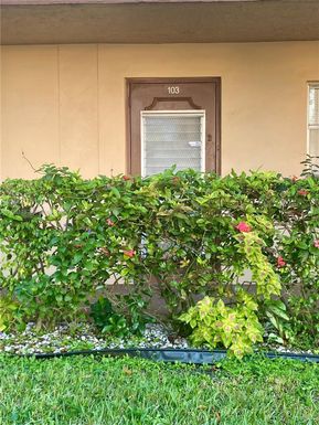 9261 Sunrise Lakes Blvd # 103, Sunrise FL 33322