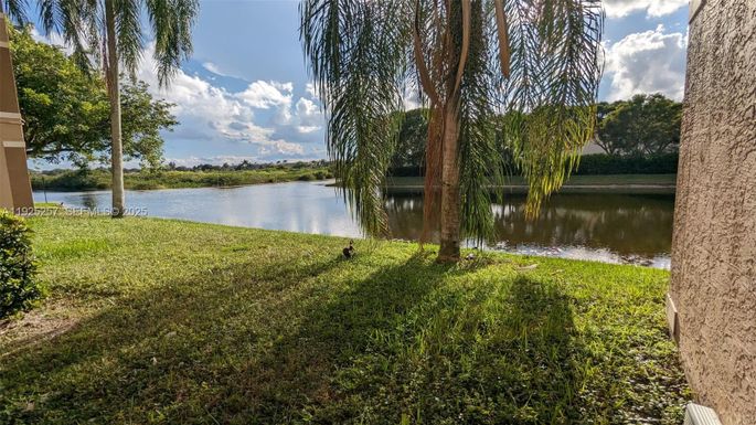 160 SW 117th Ter # 6106, Pembroke Pines FL 33025