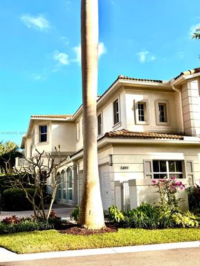 21025 NE 38th Ave # 81, Aventura FL 33180