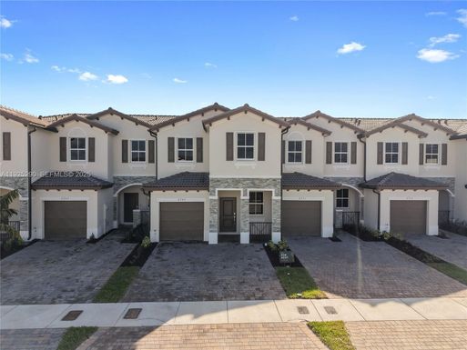 2747 SE 25th Ave, Homestead FL 33035