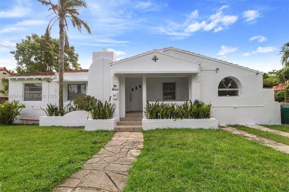 4630 SW 13th Ter, Miami FL 33134