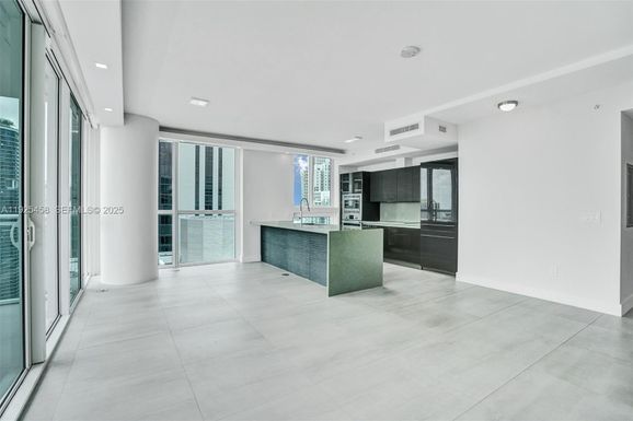 1080 Brickell Ave # 4109, Miami FL 33131