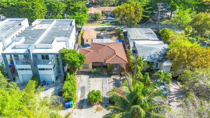 2881 SW 33rd Ct, Miami FL 33133