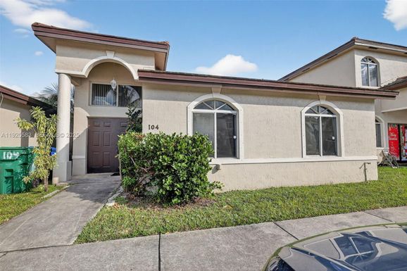 18615 NW 84th Pl # 1, Hialeah FL 33015