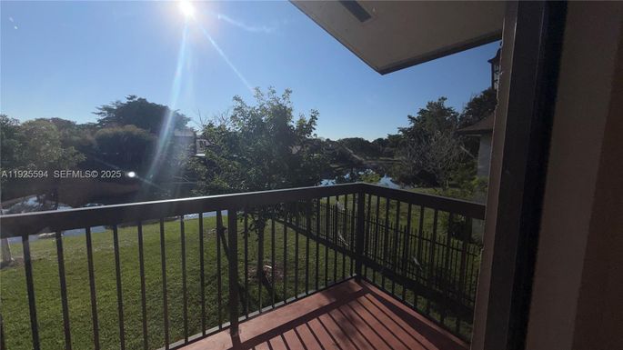 9788 Nob Hill Ct # 9788, Sunrise FL 33351