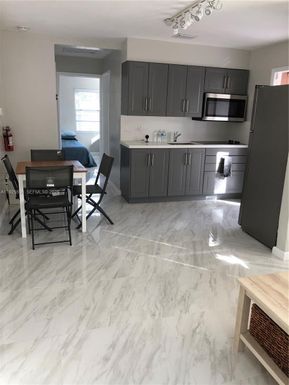 1938 Sheridan St REAR, Hollywood FL 33020