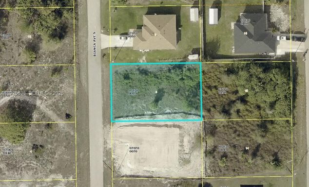 765 Bianca Avenue S, Lehigh Acres FL 33974