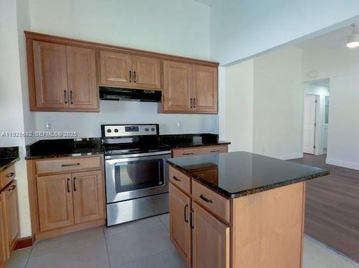 11475 SW 181st st # A, Miami FL 33157