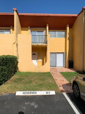 13761 SW 84th St # F, Miami FL 33183