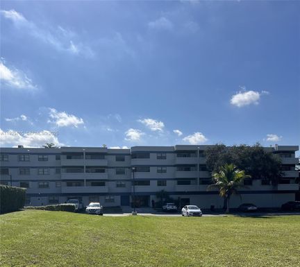 1891 N 61st Ave # B106, Hollywood FL 33024