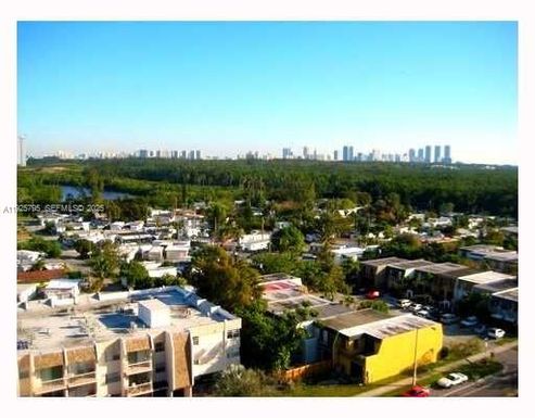 2020 NE 135th St # 1010, North Miami FL 33181