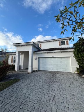 3449 NE 2nd St, Homestead FL 33033