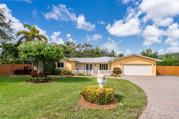 12920 SW 108th Place, Miami FL 33176