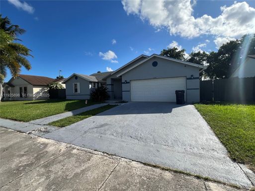 13760 SW 285th Ter, Homestead FL 33033