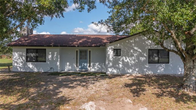 64 Clarice Ct, Other City - In The State Of Florida FL 33960