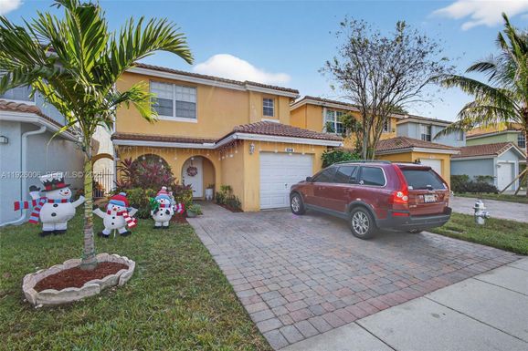 3342 Blue Fin Dr, West Palm Beach FL 33411