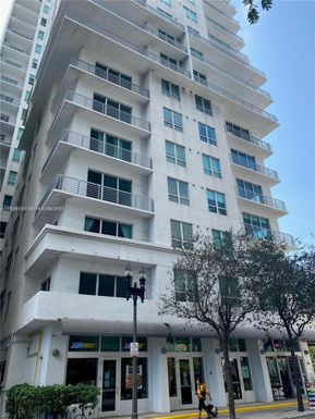 234 NE 3rd St # 201, Miami FL 33132