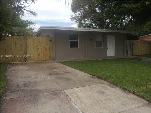 4510 SW 38th St # 1, West Park FL 33023