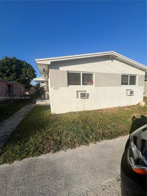 6241 Dawson St # 2, Hollywood FL 33023