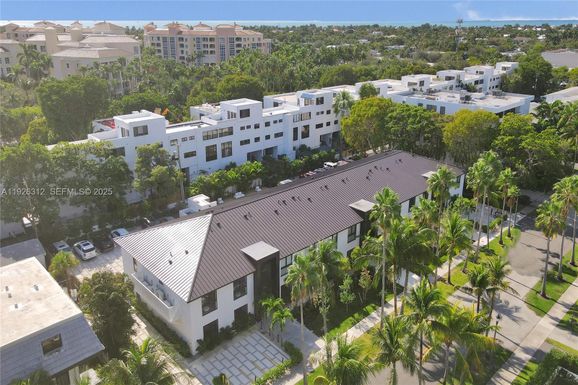 200 Sunrise Dr # 200A, Key Biscayne FL 33149