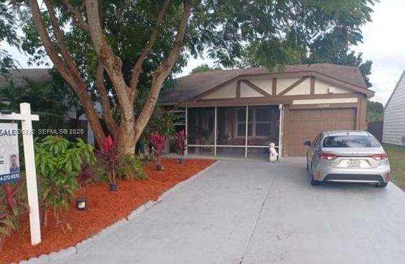22882 Markham Way, Boca Raton FL 33428