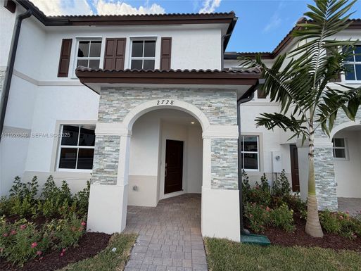 2728 SE 26 AVE # 2728, Homestead FL 33035