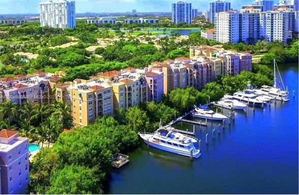 19655 E Country Club Dr # 6107, Aventura FL 33180