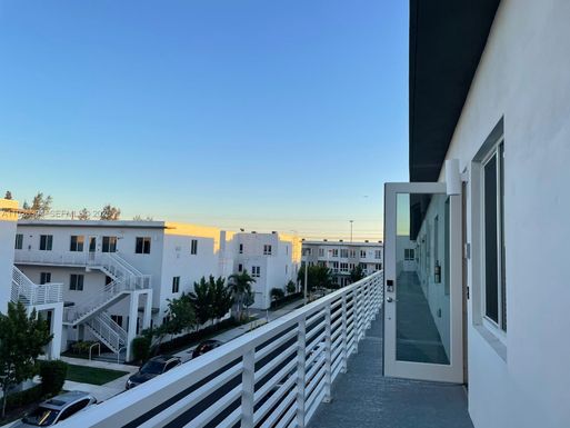 6416 NW 102nd Ct # 305, Doral FL 33178