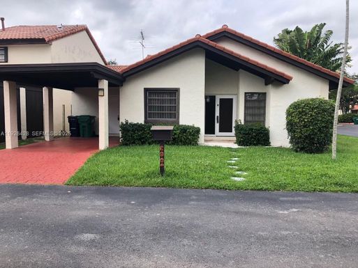 9044 SW 112 CT, Miami FL 33176